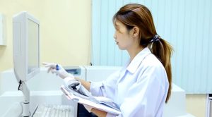 醫療化驗師飽和