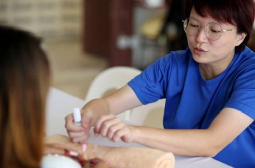 陪月課程邊間好