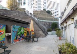 聖言中學好唔好