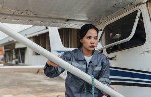 機師人工