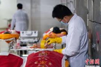 遺體化妝師好唔好做