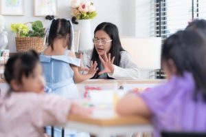 言語治療師失業